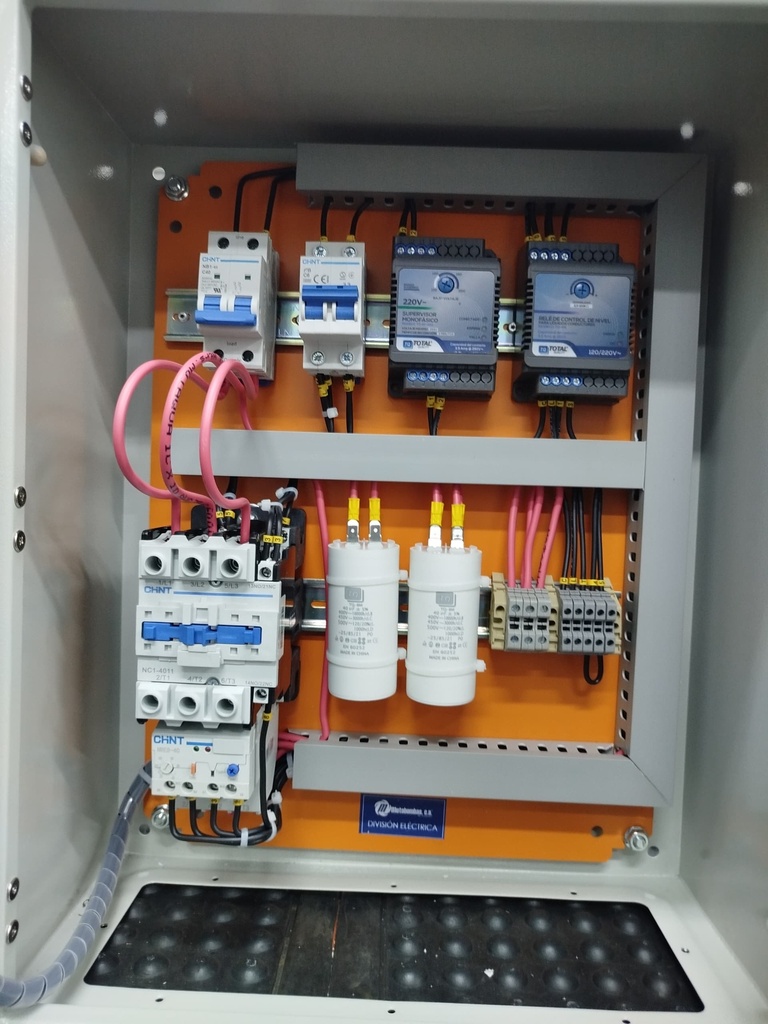 TABLERO DE CONTROL Y POTENCIA P/ MOTOR PANELLI MF SERIE MDE MOD. TMDEPAN030    3,00HP 1PH/230V