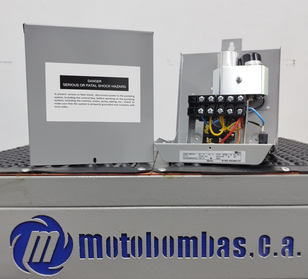 CAJA ARRANCADORA MOTAQUA MF SERIE  MTS MOD. MCB1020  2,00HP 1PH/230V