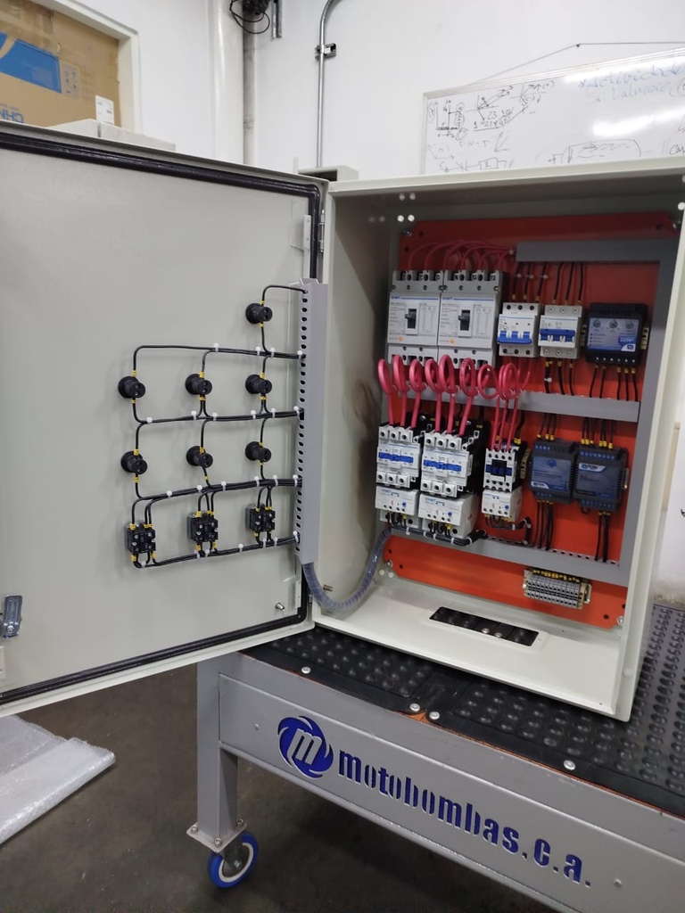 TABLERO DE CONTROL Y POTENCIA TF  P/ DOS BOMBAS CENTRIFUGAS SERIE MDE MOD. T123020 2HP 3PH/230V ALTERNADAS Y ADITIVAS DOL