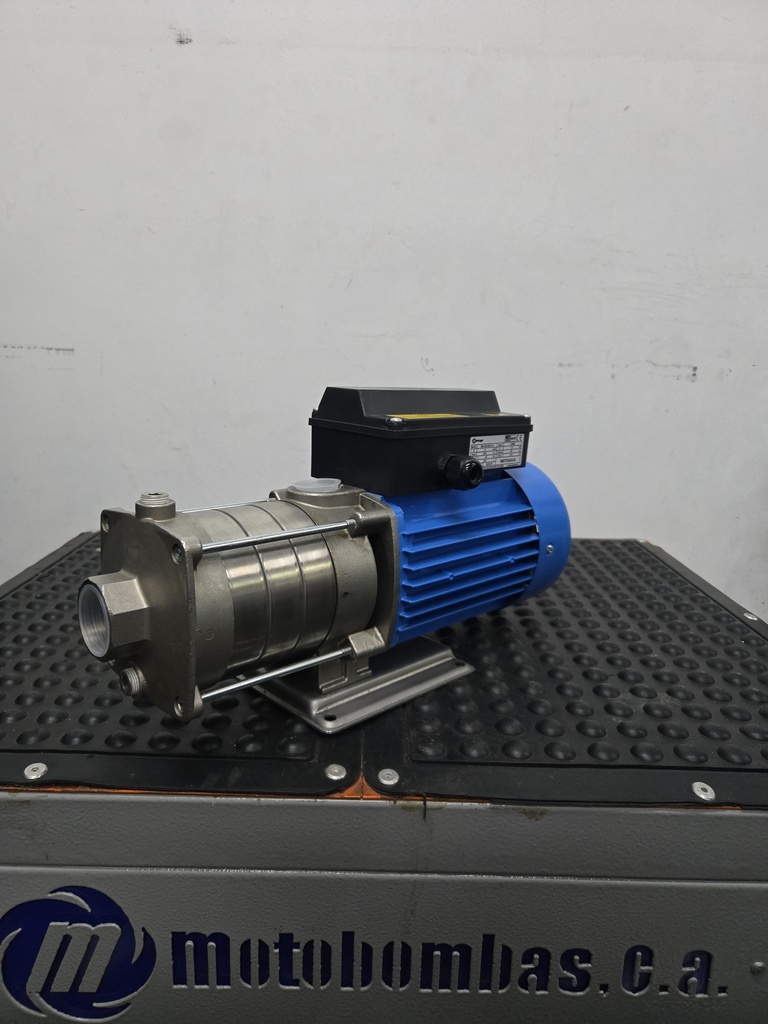 BOMBA MONOBLOCK MULTIETAPAS MF MOTAQUA SERIE MTS MOD. 2M025MCI15 1,50HP 1PH/220V/60HZ/2P/3600RPM 04ET SS/SS
